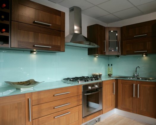 Sản phẩm kính sơn màu