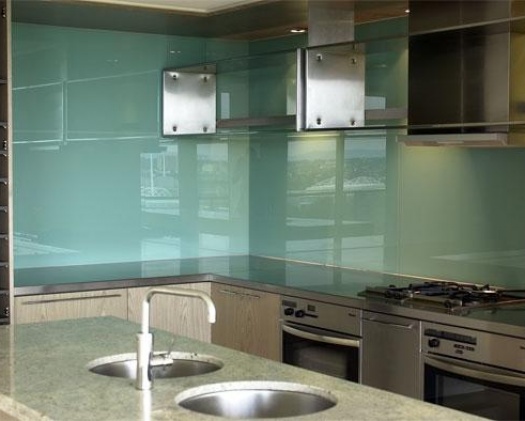 Sản phẩm kính sơn màu