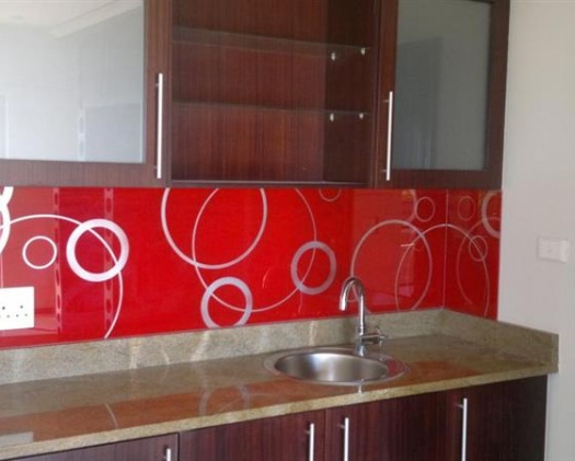 Sản phẩm kính sơn màu