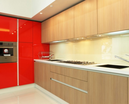 Sản phẩm kính sơn màu